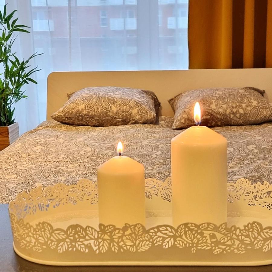 לודז' Apple Apartments - Wroblewskiego Prywatne Miejsce Parkingowe מראה חיצוני תמונה